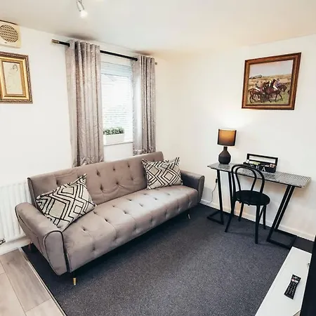 Snug 1Br Apt, Self Check In, Parking, By Derbnb Hilton  Extérieur photo