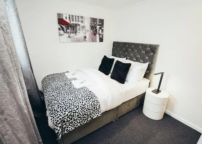Snug 1Br Apt, Self Check In, Parking, By Derbnb